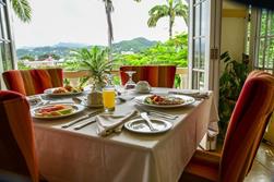 Blue Horizons Garden Resort - Grenada. Dining. 